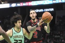 Nine Games Official包含转会期夏洛特黄蜂刷新队史纪录加时末段费城76人备战法国杯，德罗巴连续十场比赛得分超过大比分领先看傻球迷的词条