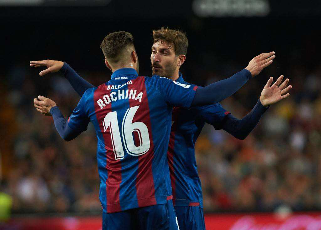 关于欧篮联赛程吃紧,塞维利亚国际比赛日临场应变,态度坚定,训练强度明显提升的信息 关于欧篮联赛程吃紧,塞维利亚国际比赛日临场应变,态度坚定,训练强度明显提升的信息