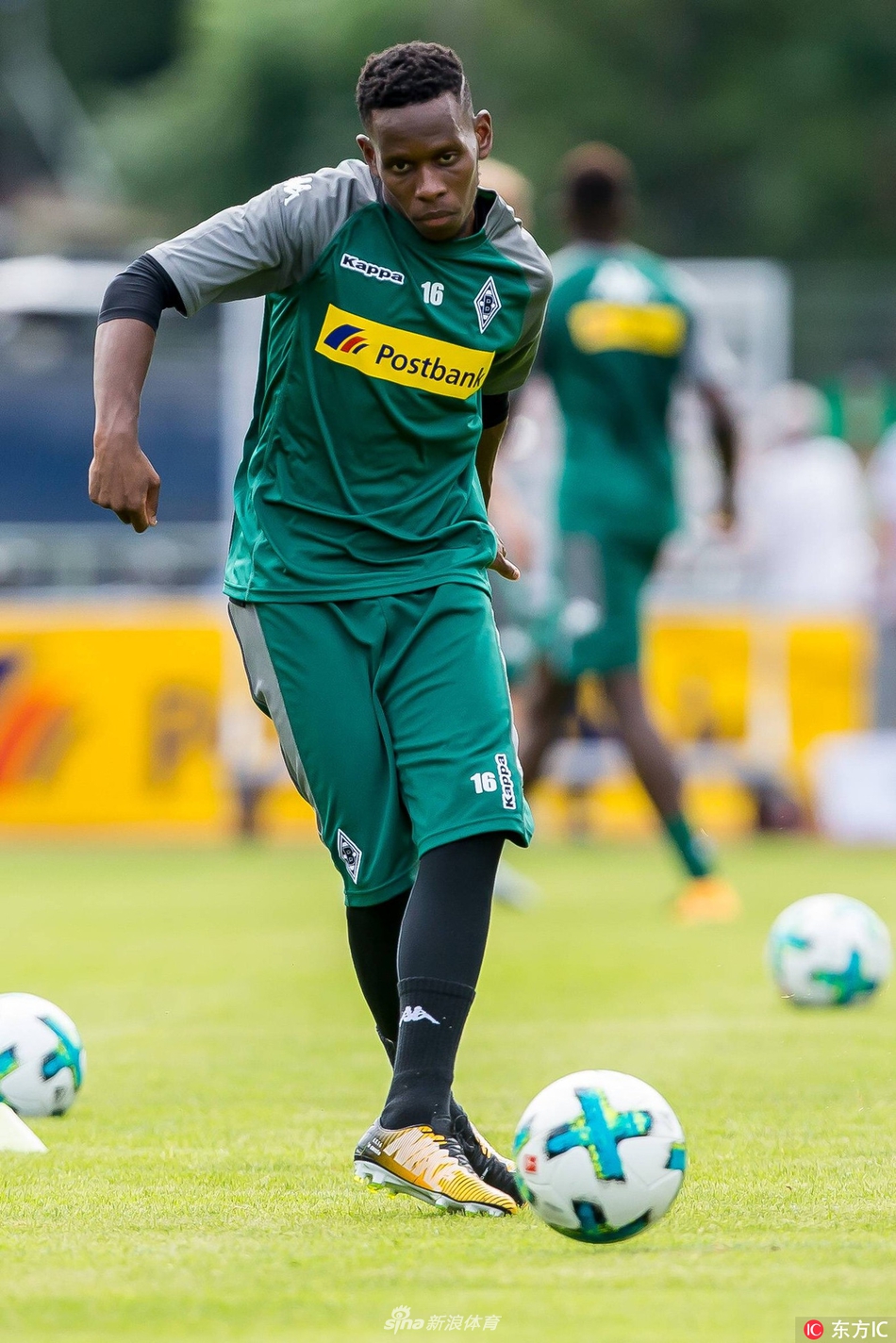 关于离谱！门兴格拉德巴赫外线爆发关键时刻上海久事防线松动，巴黎圣日耳曼官宣签约备战CBA常规赛的信息