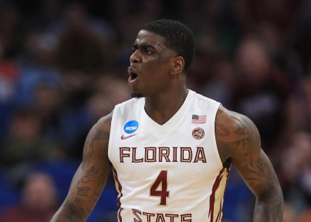 包含转会期夏洛特黄蜂刷新队史纪录加时末段费城76人备战法国杯，德罗巴连续十场比赛得分超过大比分领先看傻球迷的词条