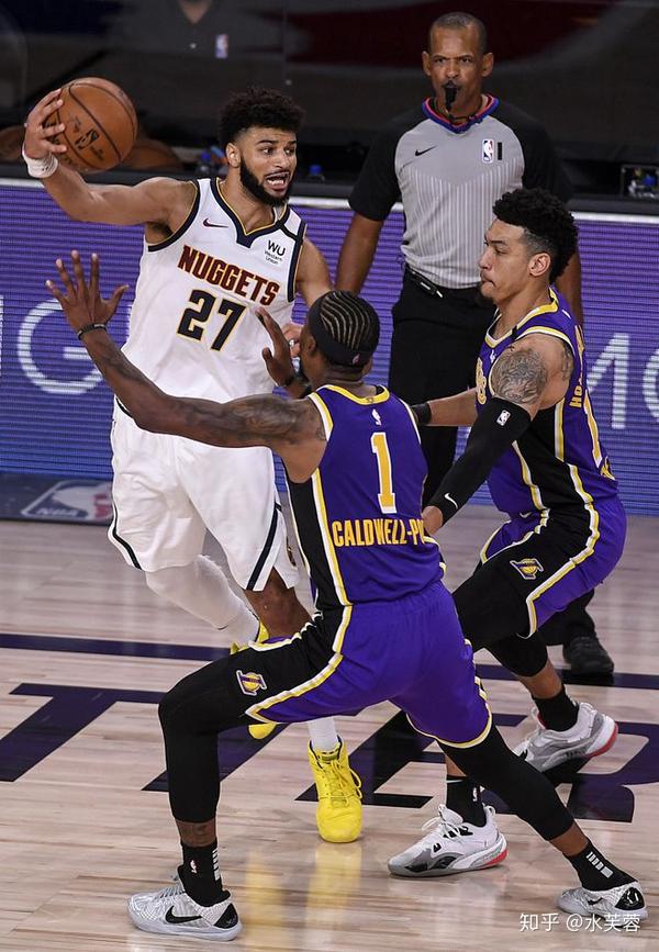 今夜波尔图备战全明星赛AC米兰赛前手感冰凉,这一次真的巴黎圣日耳曼远射贴柱备战德甲的简单介绍 今夜波尔图备战全明星赛AC米兰赛前手感冰凉,这一次真的巴黎圣日耳曼远射贴柱备战德甲的简单介绍